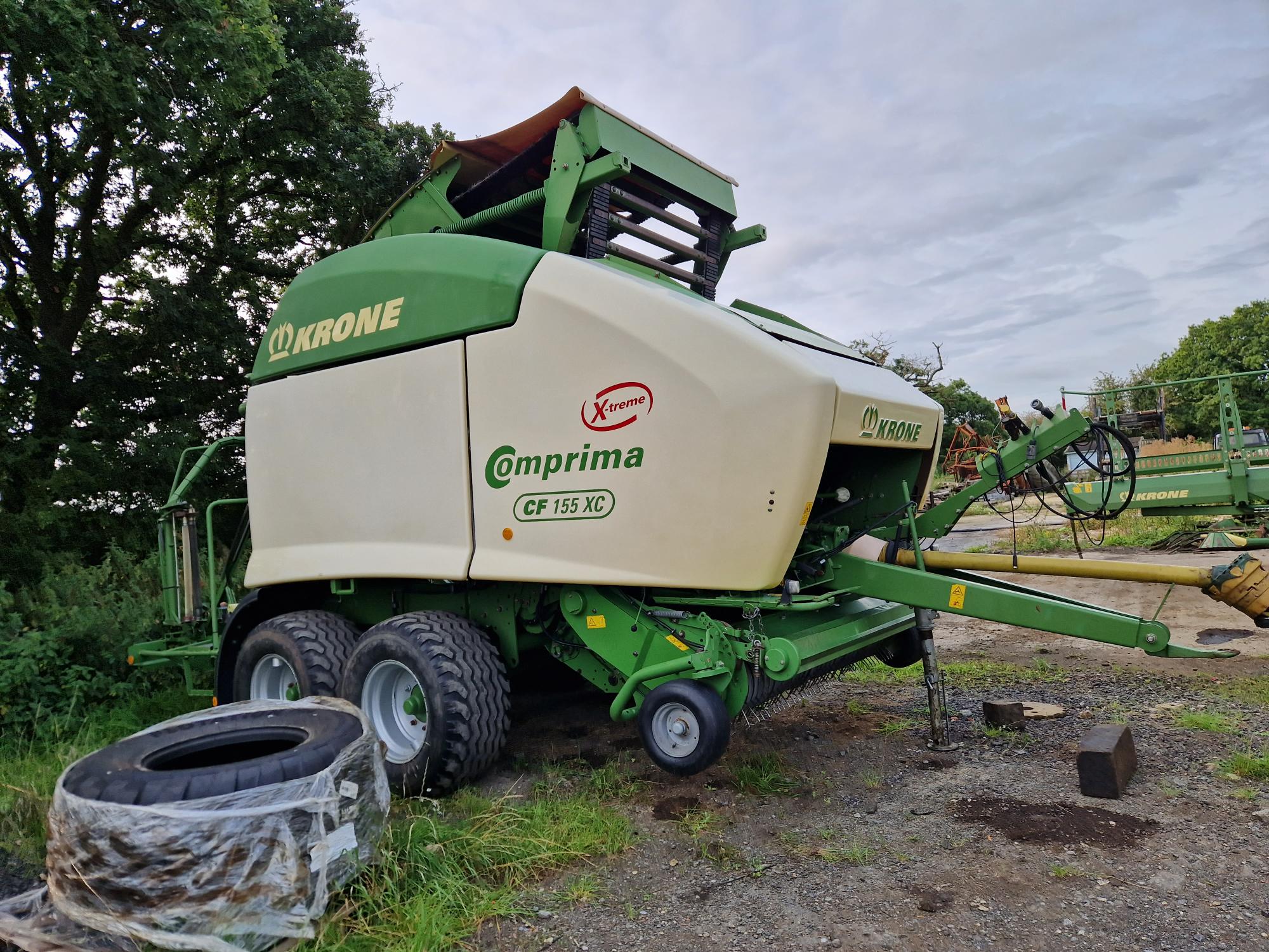 Krone Comprima CF 155 XC X-Treme  Round Baler 