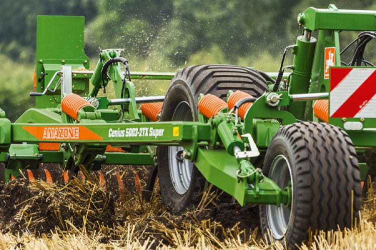Cenius 5003-2TX Super Fendt 001 d1 150312