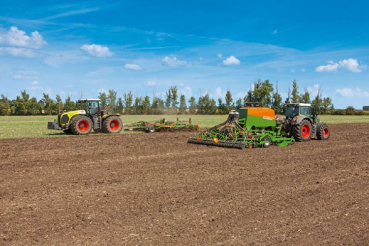 Cenius 7003-2TX Claas Cirrus 6003-2C Deutz 002 d1 150513